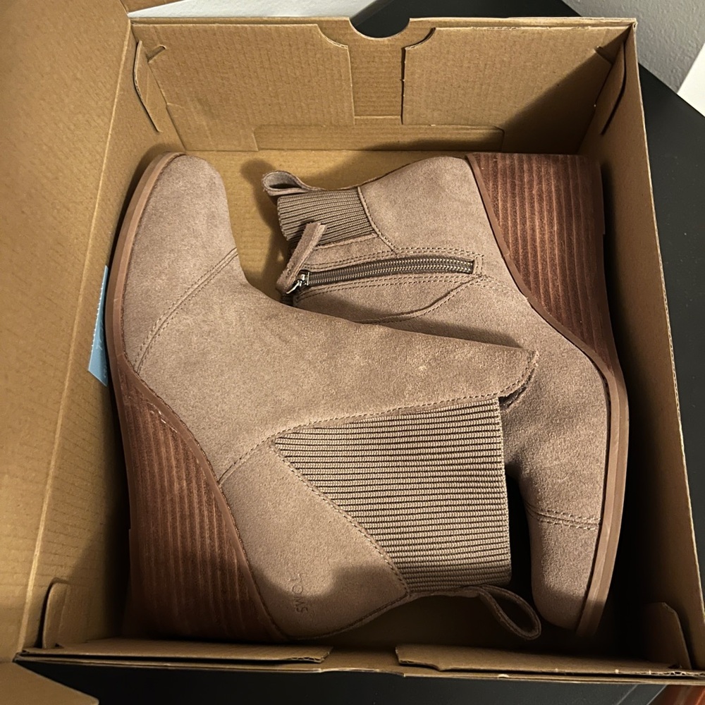 Toms Tan Wedge Ankle Boots
